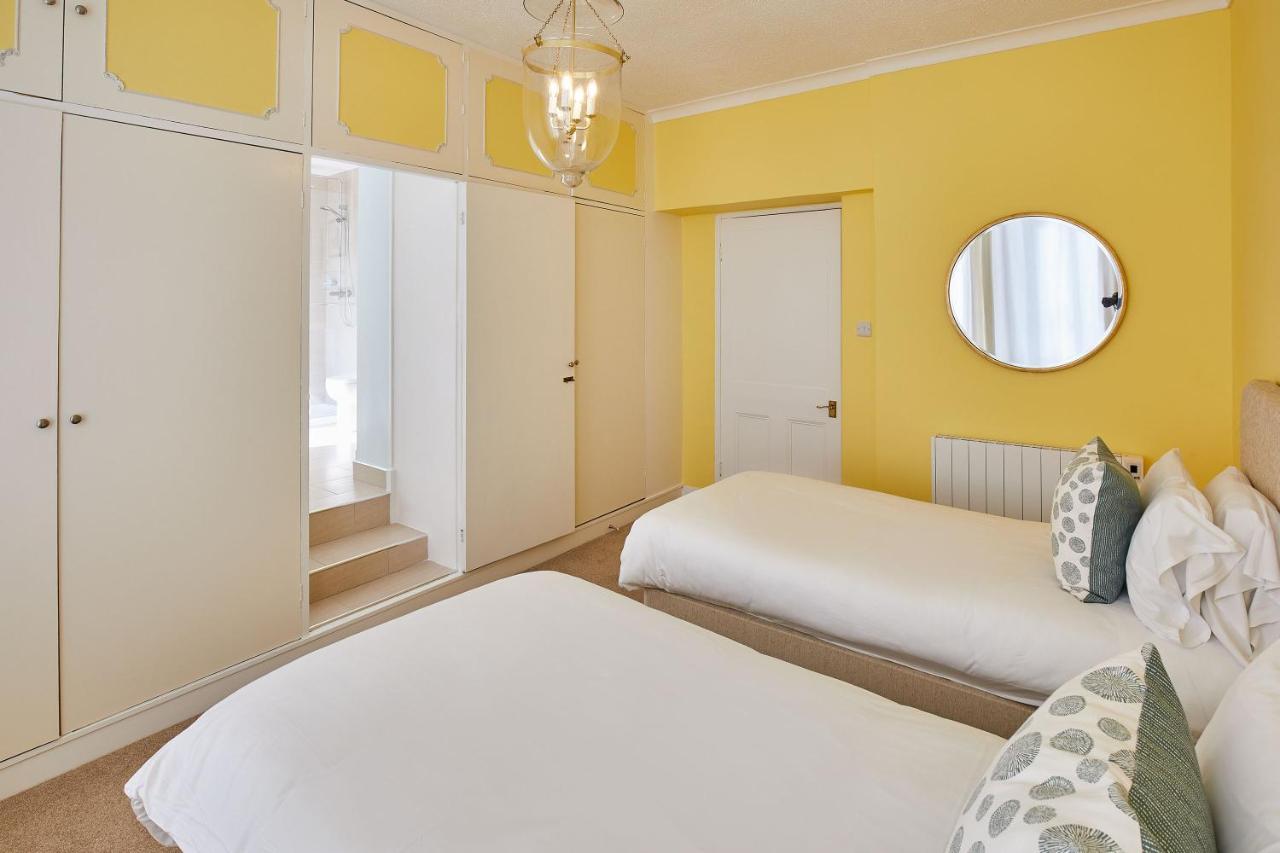 Host & Stay - 4 Metropole Towers Вітбі Екстер'єр фото
